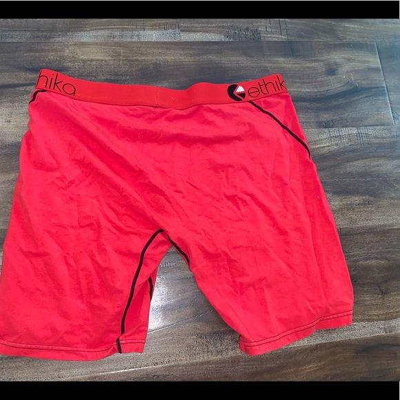 Ethika staple - Picture 2 of 2